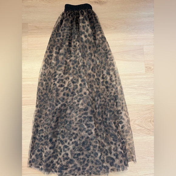 New with tags. - Picture 5 of 6